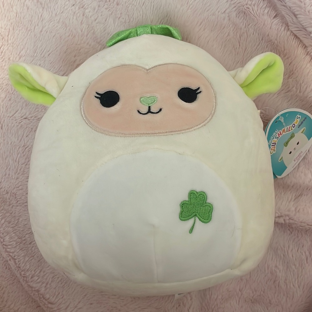 Emela St.Patrick’s Day lamb squishmallow🍀